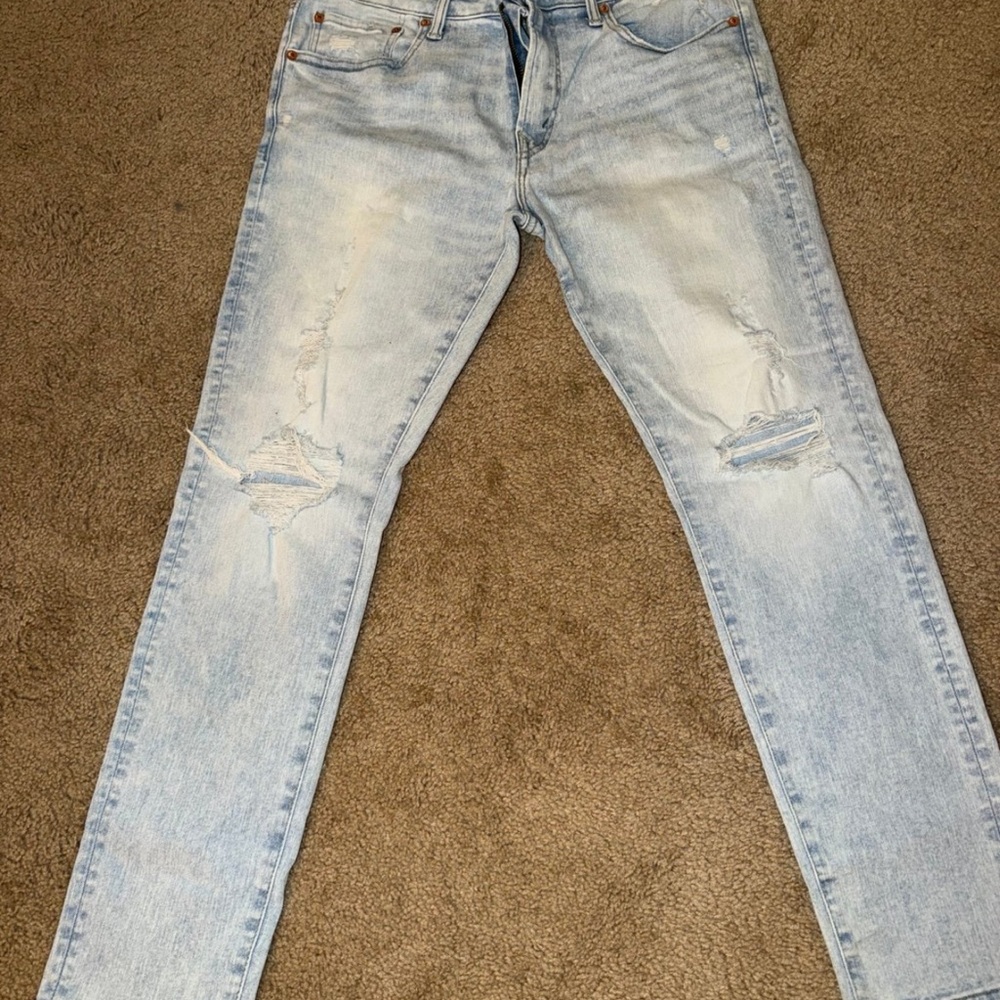 American Eagle Outfitters Light Blue Skinny Jeans